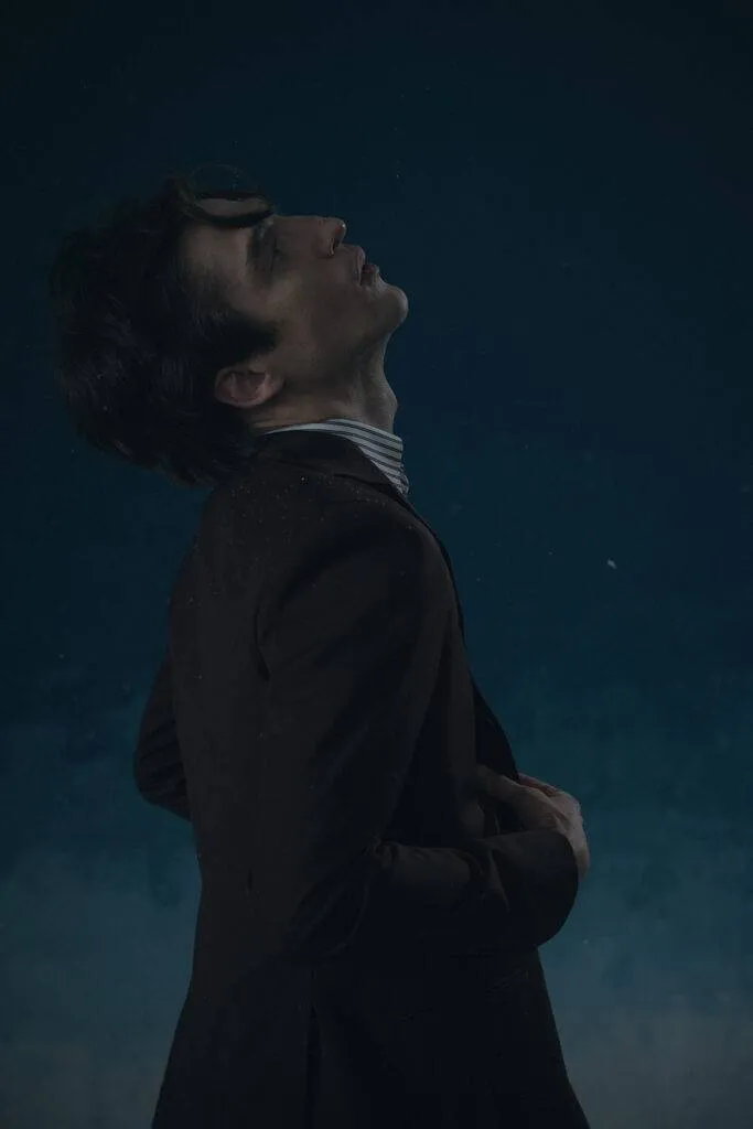 Dark Wine Stretch Solaro Maßanzug — Monokel Berlin