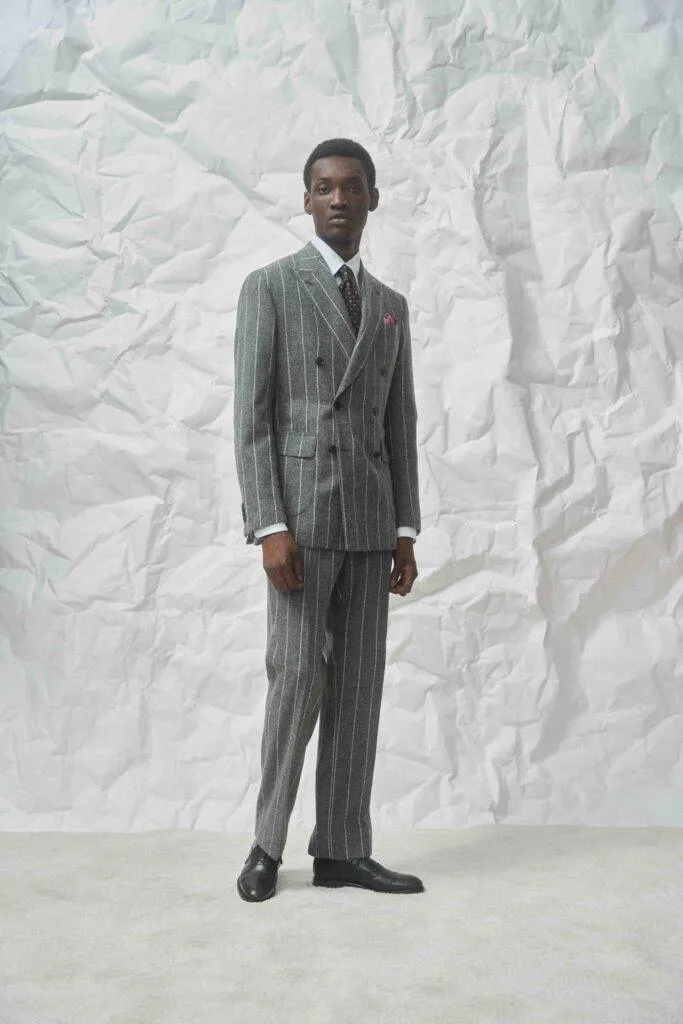 Ferla Alpaca wide charcoal chalk stripe Maßanzug — Monokel Berlin