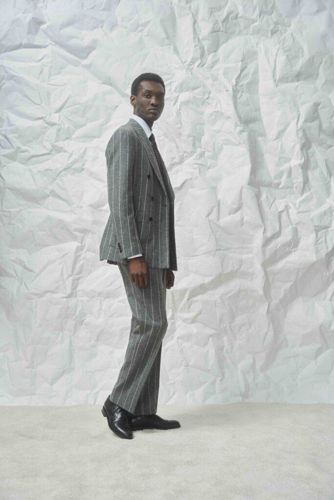 Ferla Alpaca wide charcoal chalk stripe Maßanzug — Monokel Berlin