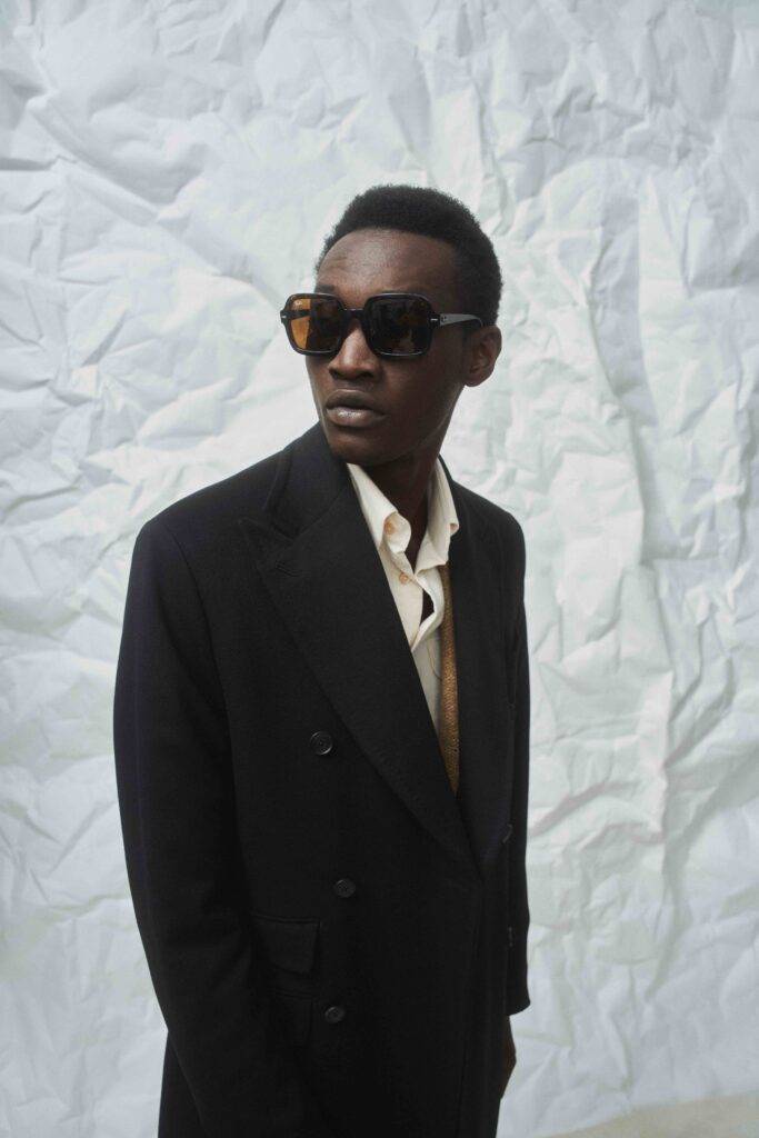 Black Fine Wool Double Breasted Long Coat — Monokel Berlin