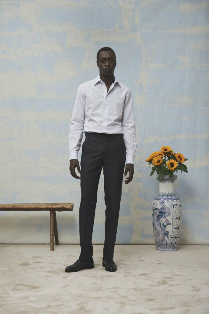 Hellblaues Leinen-Baumwollhemd & Navy Leinenhose — Monokel Berlin