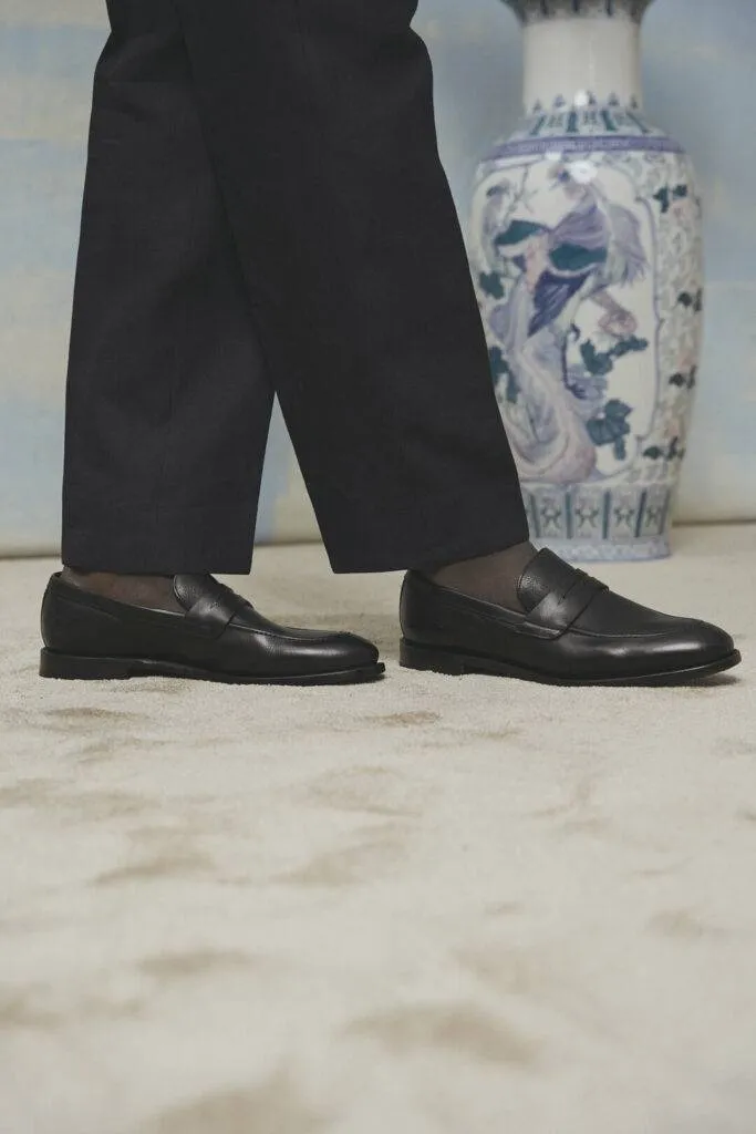 Hahnentritt Dinner Jacket mit schwarzer Fliege — Hochzeitsgast