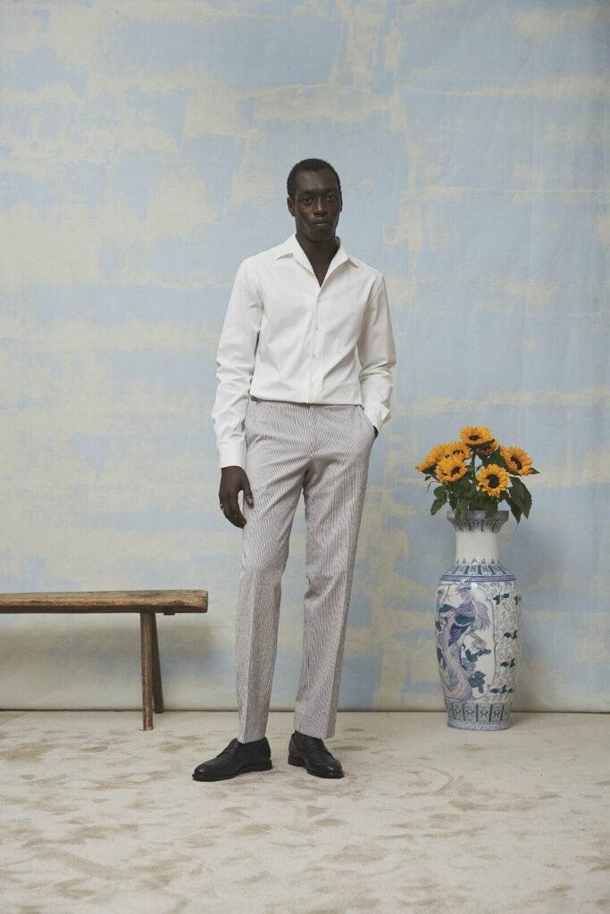 Blau-weißer Seersucker Zweireiher Anzug — Monokel Berlin