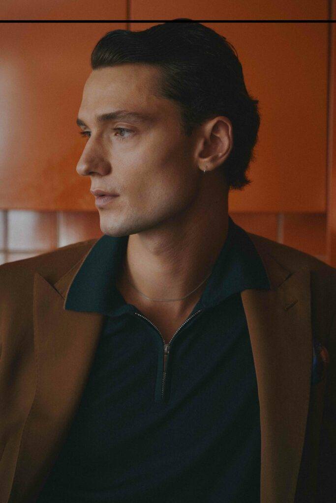 Camel coloured Wolle-Maßanzug — Monokel Berlin