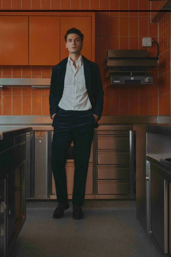 Marineblauer Casual Utility Maßanzug aus Stretch-Cord