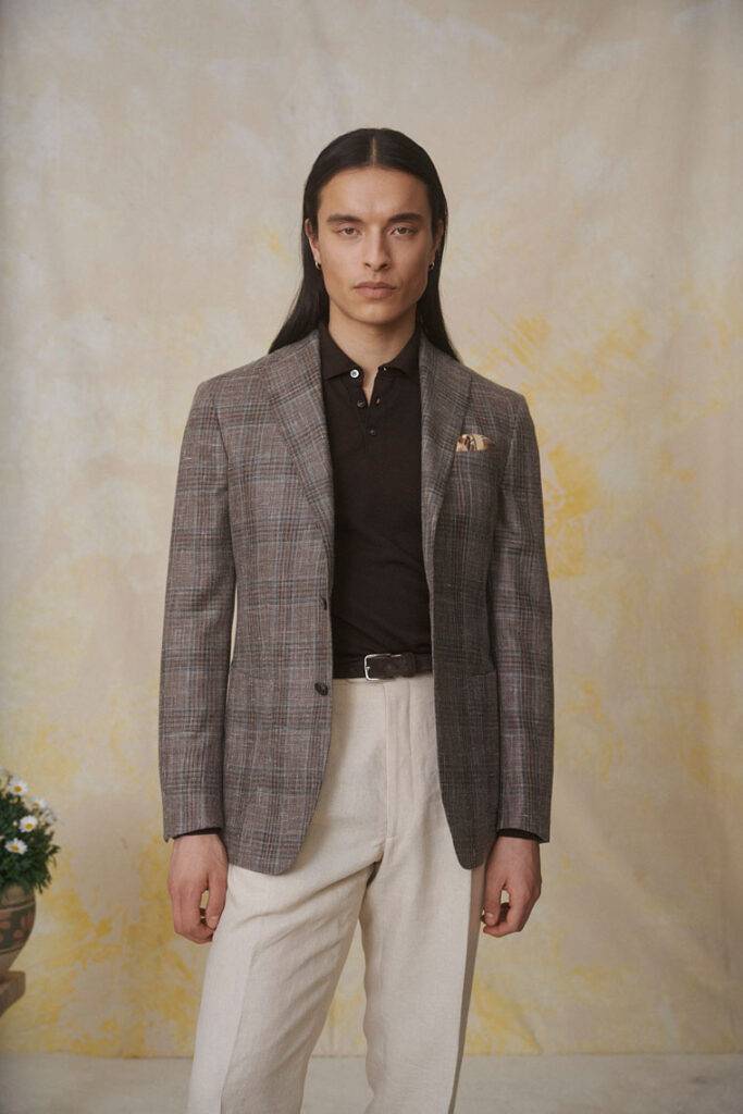 Cremefarbene Leinenhose + Sakko aus Wolle-Seide-Leinen-Blend — Sommerlicher Business-Look mit Textur & Tiefe — Monokel Berlin