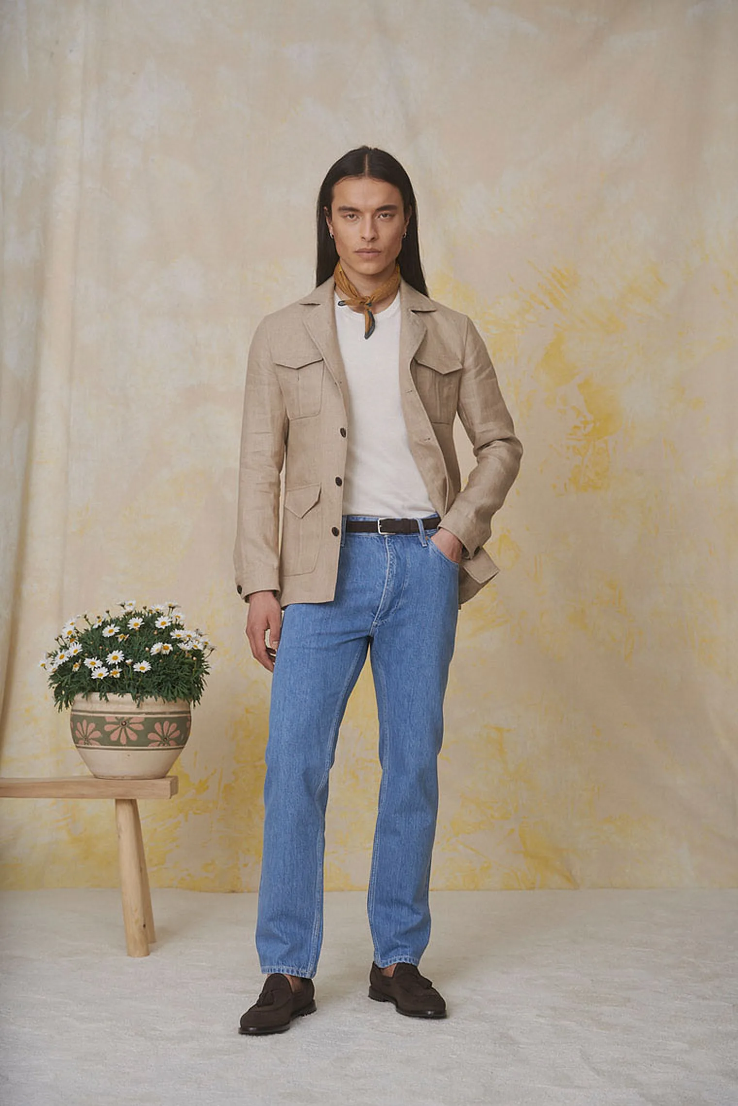 Wolle-Seide-Leinen-Blend Sakko + Washed Stretch Selvedge Denim