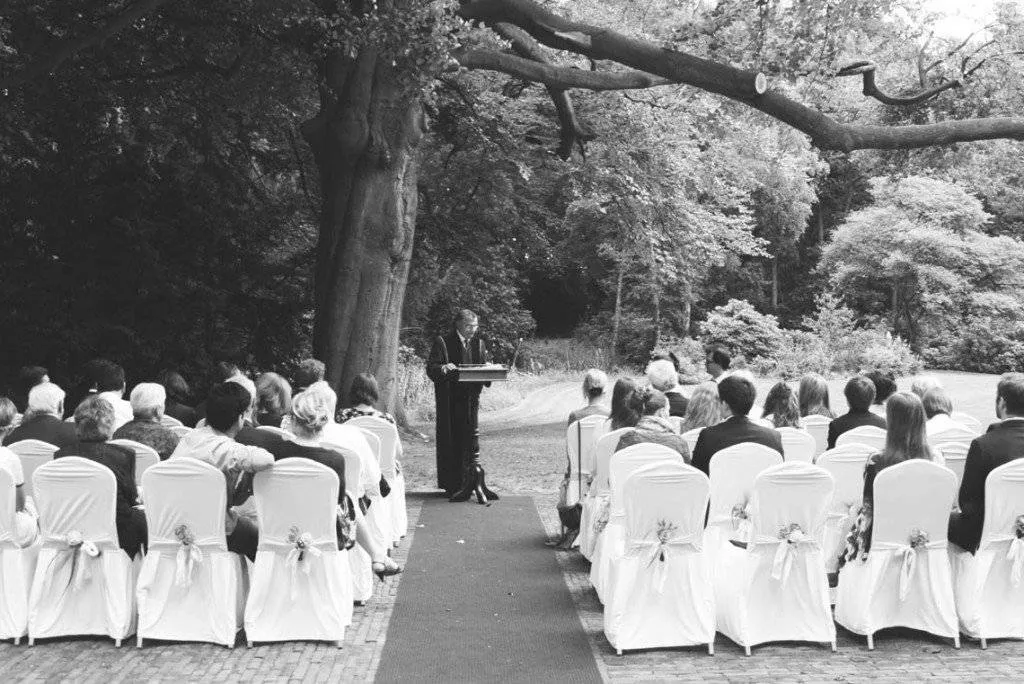 Der richtige Hochzeitsanzug für den Bräutigam