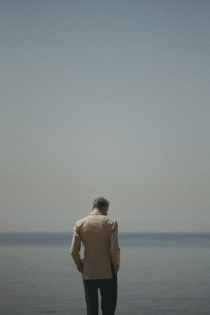 Cotton Double breasted Maßsakko mit schwarzer Leinenhose nach Maß — Monokel Berlin