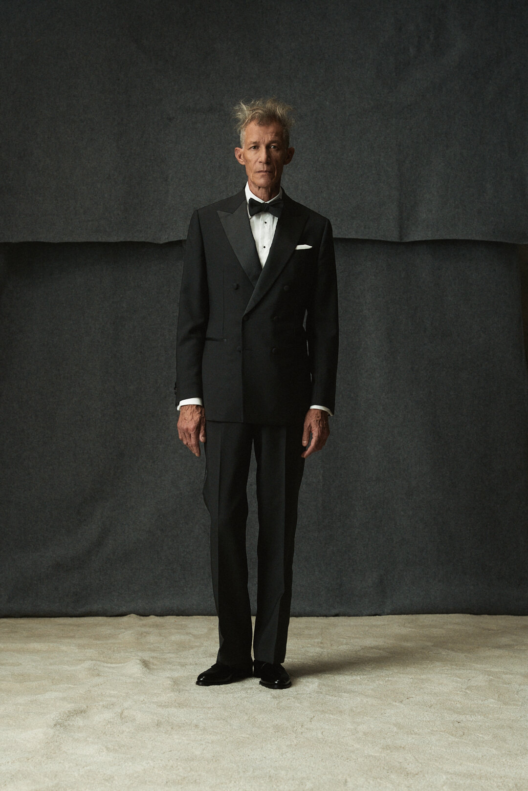 Barathea Black Smoking mit White Fine Twill Hemd, Ansicht 7