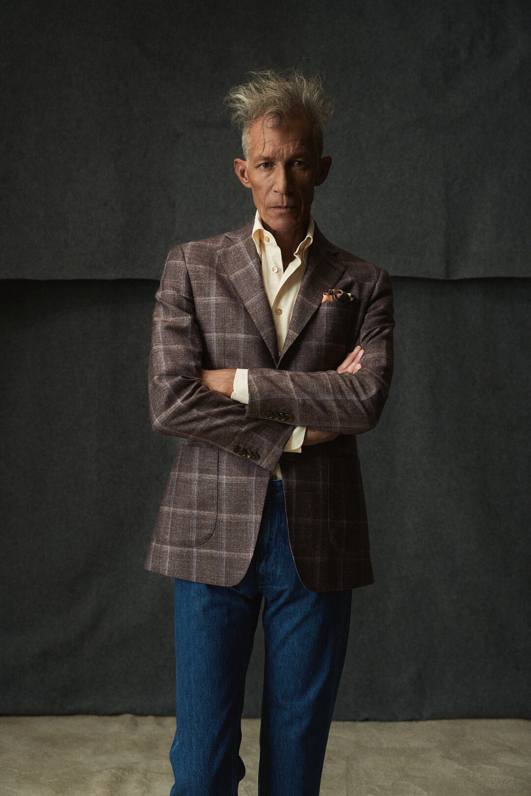 Purple Sharkskin Sakko mit Cream Flannel Hemd und Hose, Ansicht 7