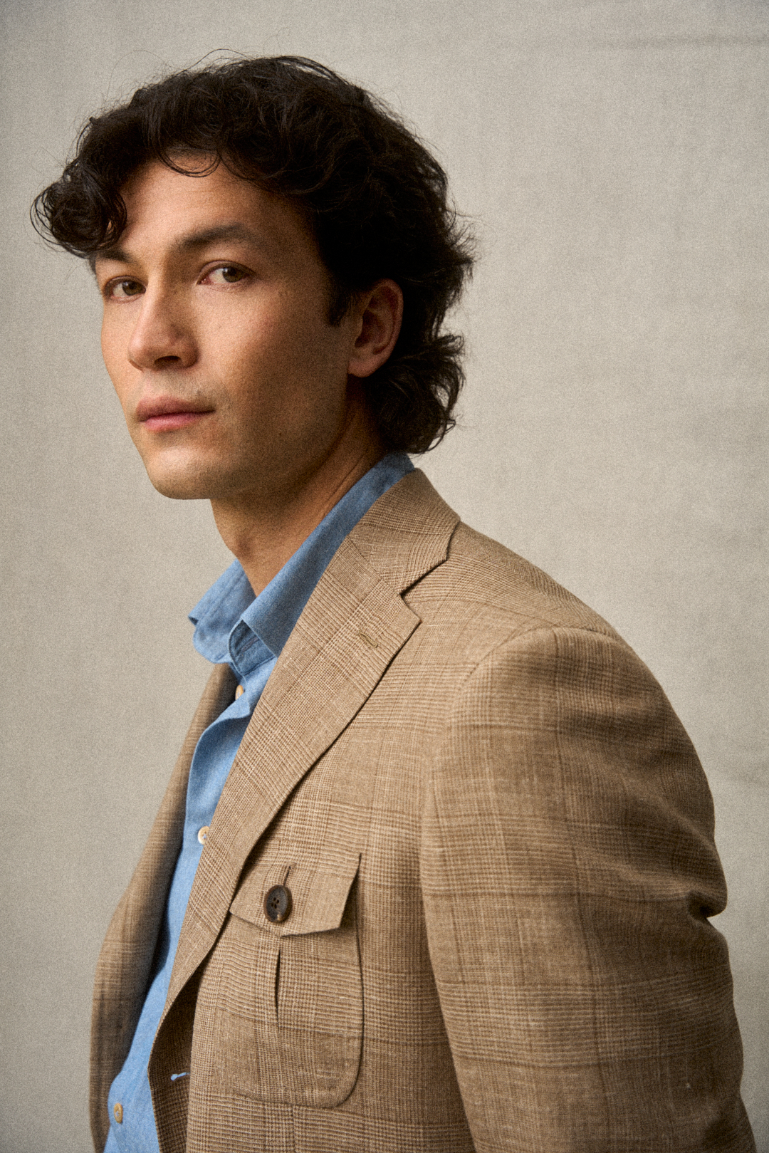 Brown-Sand Glencheck Anzug mit Denim-Hemd, Ansicht 4