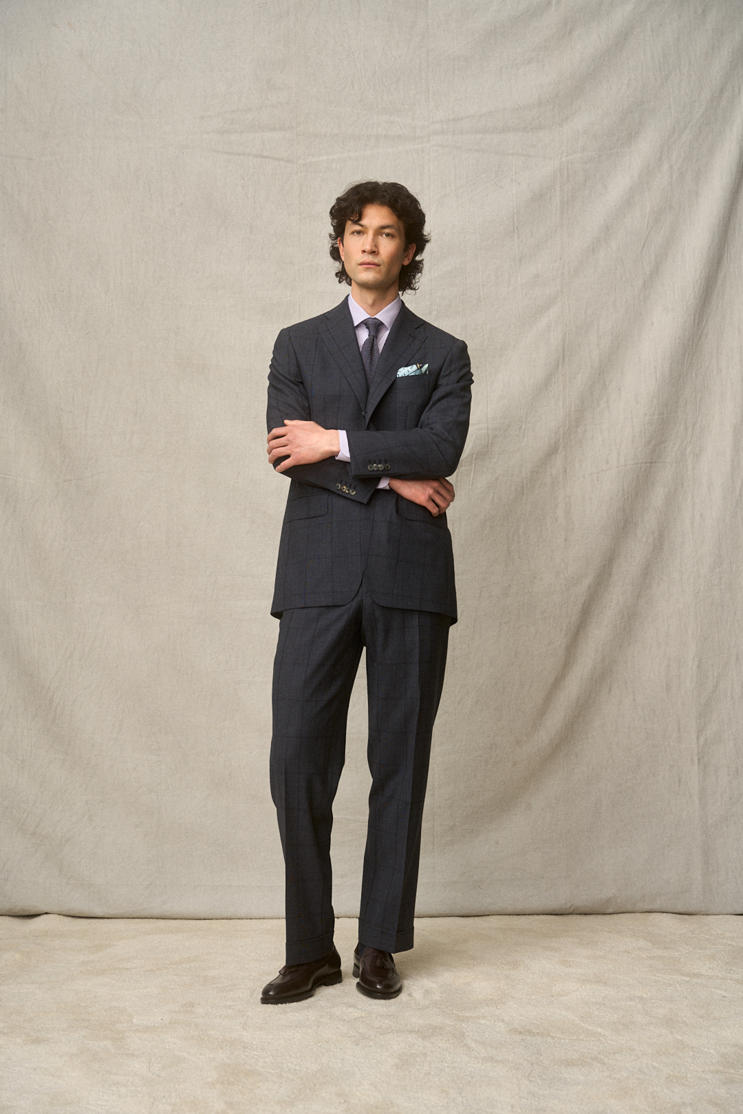 Stone Blue Glencheck Anzug mit Lilac-Streifen-Hemd, Ansicht 2