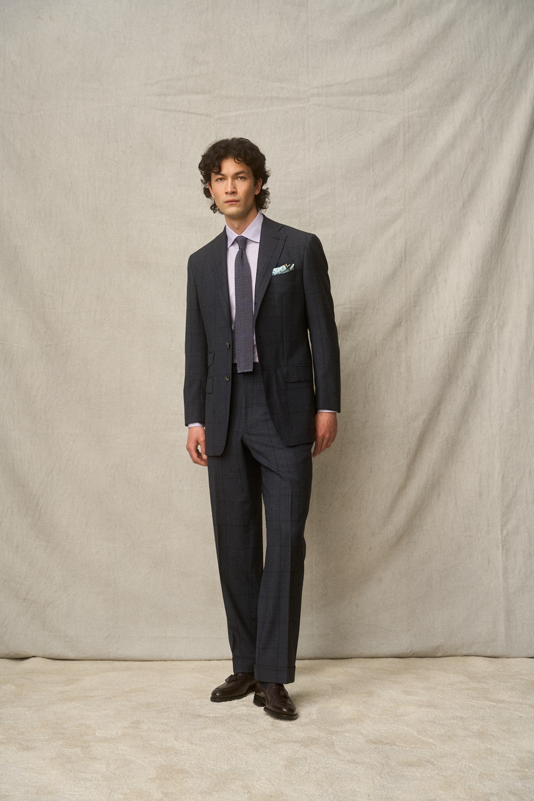 Stone Blue Glencheck Anzug mit Lilac-Streifen-Hemd, Ansicht 4