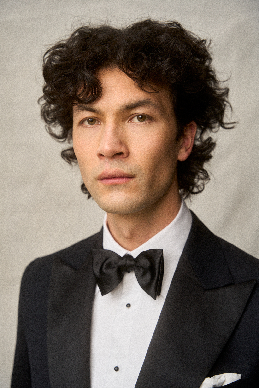 Midnight Blue S150 Gabardine Smoking mit Fliege, Ansicht 3