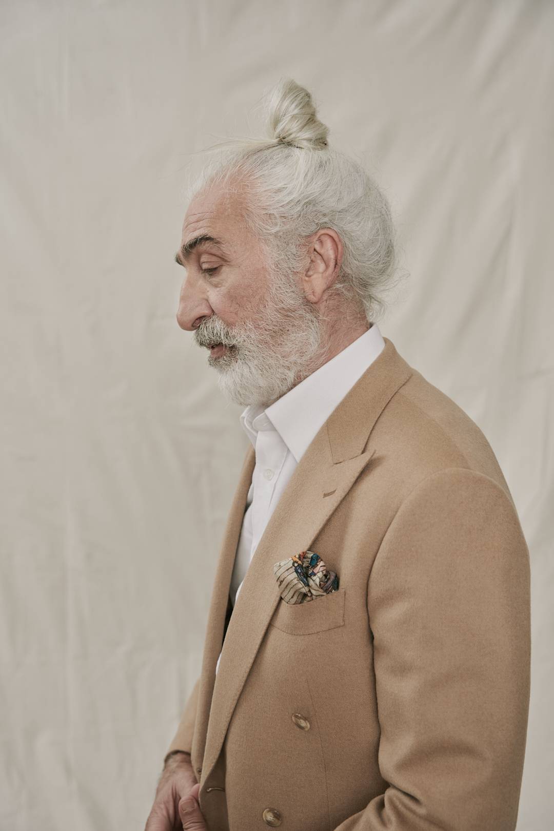 Beiges Maßsakko aus Kamelhaar — Monokel Berlin