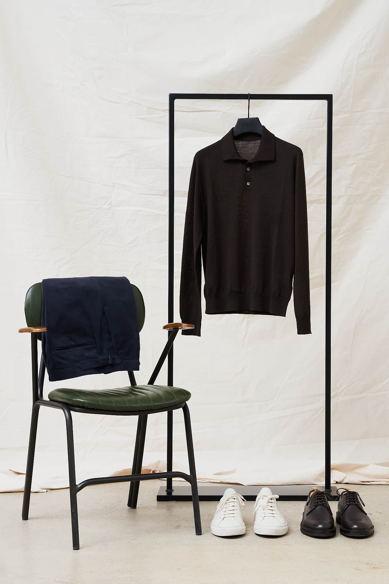 Dark Brown Merino Polo Strick — Monokel Berlin