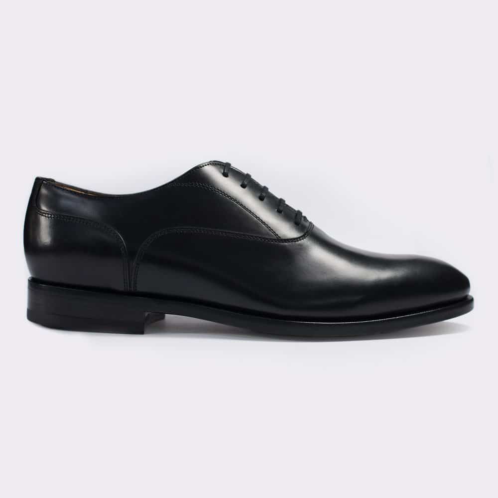Schwarzer Oxford Plain Tip Herrenschuh von Monokel Berlin