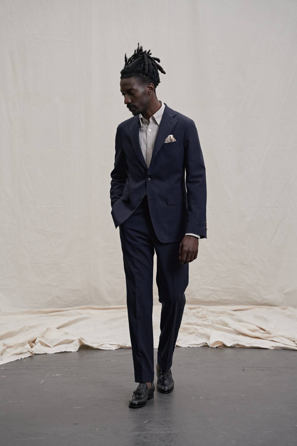 Maßanzug Vermessung im Monokel Berlin Store