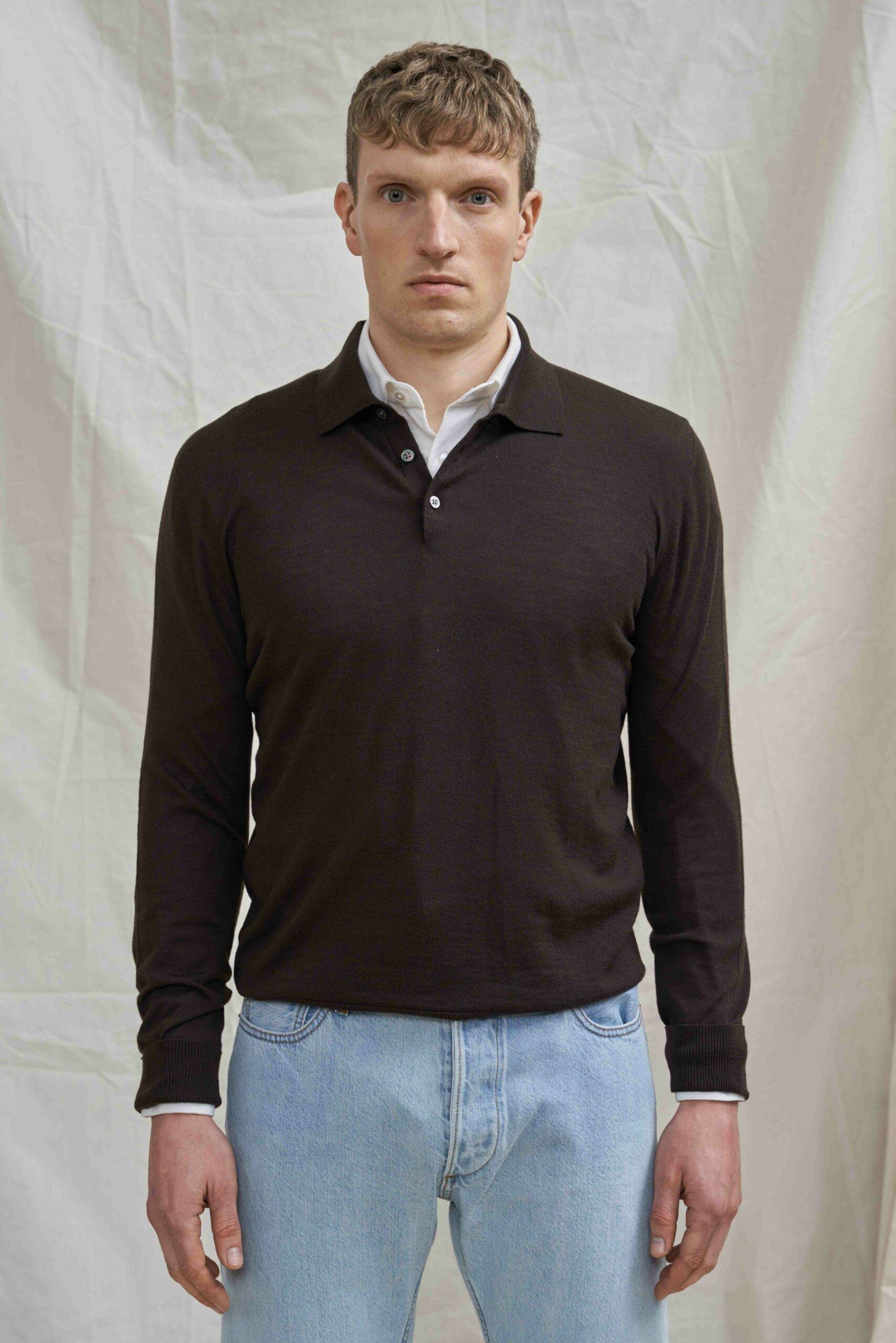 Dunkelbraunes Merino Polo