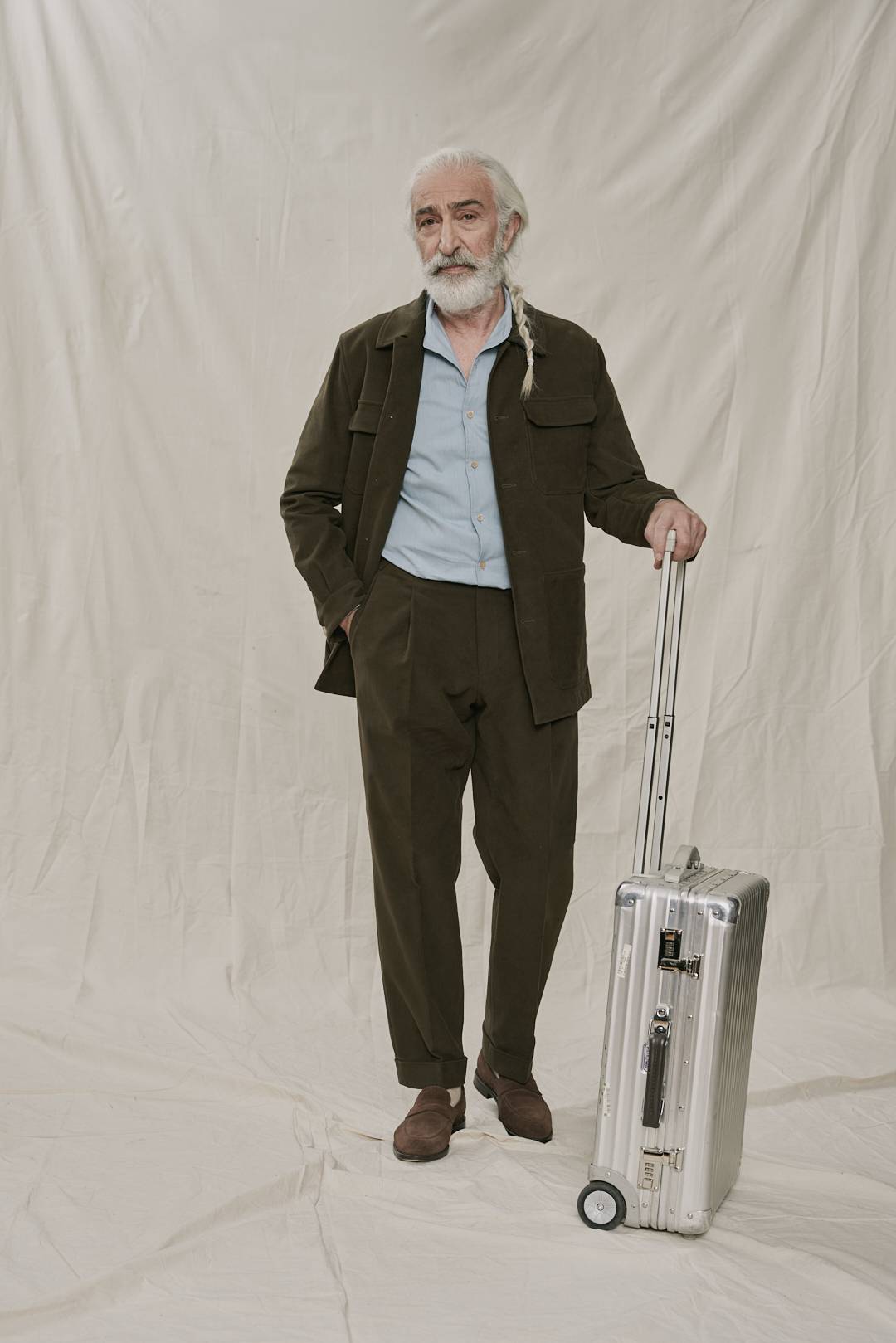 Olive Stretch Cotton Moleskin Utility Maßanzug — Monokel Berlin