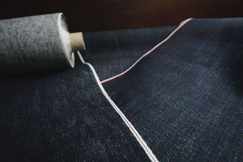 Selvedge Denim Stoffrollen für Maßjeans von Monokel Berlin
