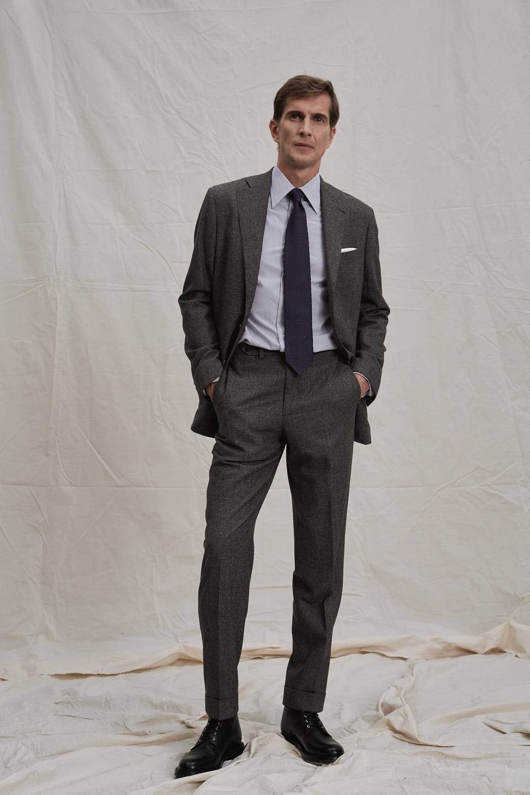 Cedar brown Mouline Wollflanell Maßanzug — Monokel Berlin